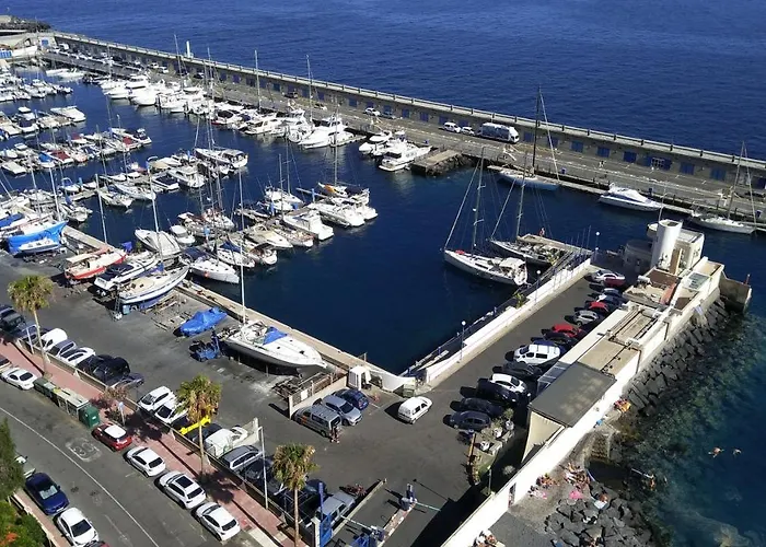 With Private Bathroom And Sea View, 50 M Del Mar * Radazul