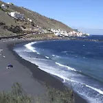 With Private Bathroom And Sea View, 50 M Del Mar