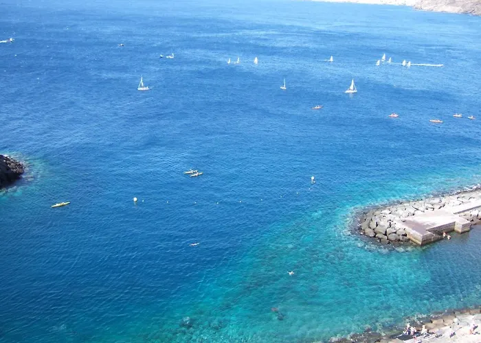 With Private Bathroom And Sea View, 50 M Del Mar Radazul