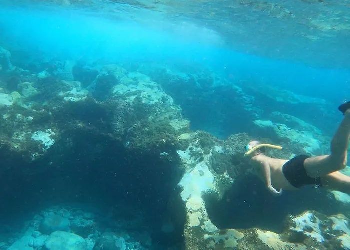 With Private Bathroom And Sea View, 50 M Del Mar * Radazul