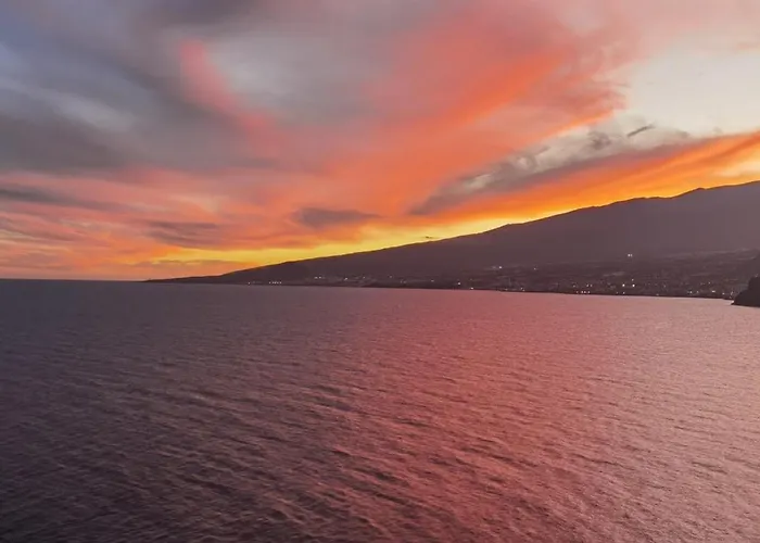 With Private Bathroom And Sea View, 50 M Del Mar בית אירוח *