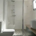 With Private Bathroom And Sea View, 50 M Del Mar